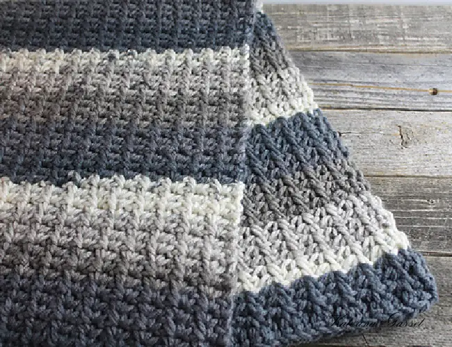 Crochet Club Sampler Blanket: Spider Stitch - Learn and create beautiful crochet patterns with the Crochet Club.