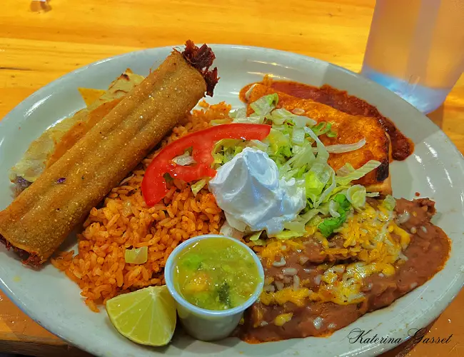 Photo of one of Los Hermanos' specialty. Photo taken at their restaurant in Provo Utah by Katerina Gasset, restaurant reviewer and author of the Move to Provo Utah website...