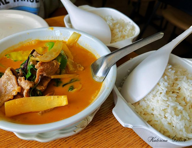 Thai Neighbor Cuisine 1 in Provo Utah Move To Provo Utah Thai Neighbor Cuisine 1 in Provo Utah Move To Provo Utah